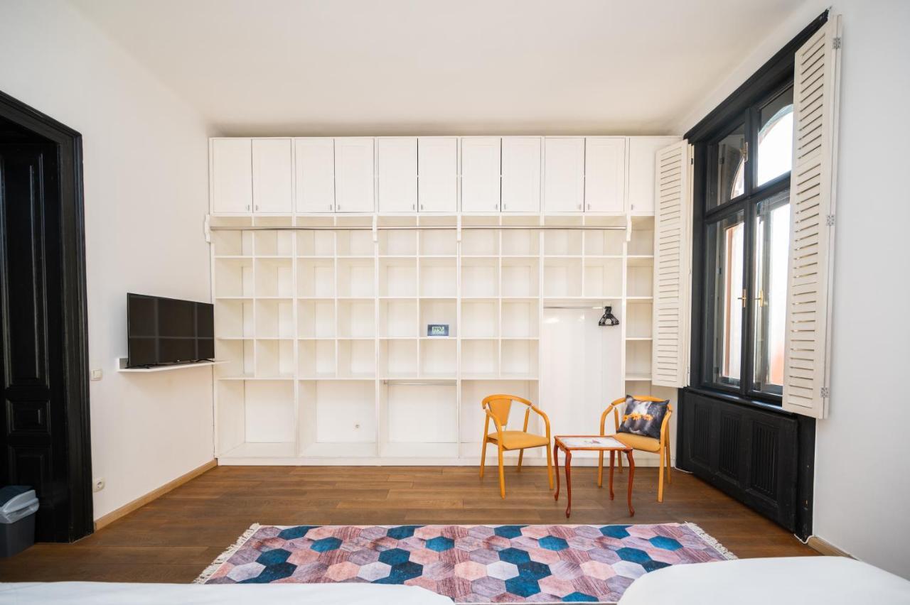 Old Town Rooms With Timeless View Сараево Екстериор снимка
