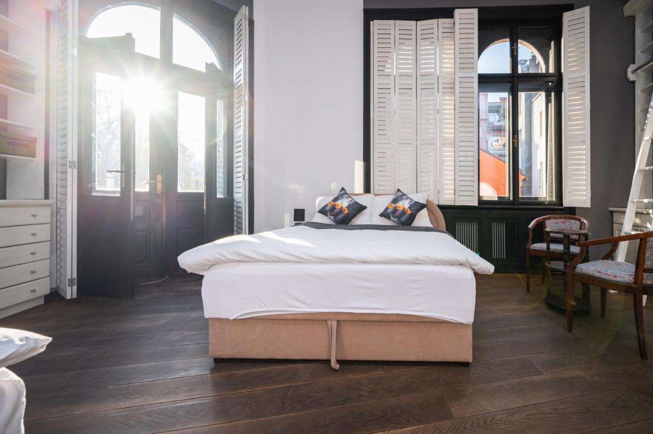 Old Town Rooms With Timeless View Сараево Екстериор снимка