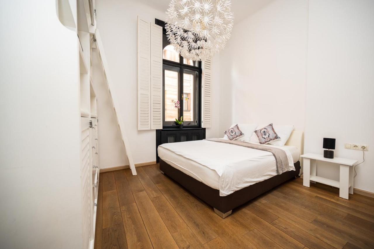 Old Town Rooms With Timeless View Сараево Екстериор снимка
